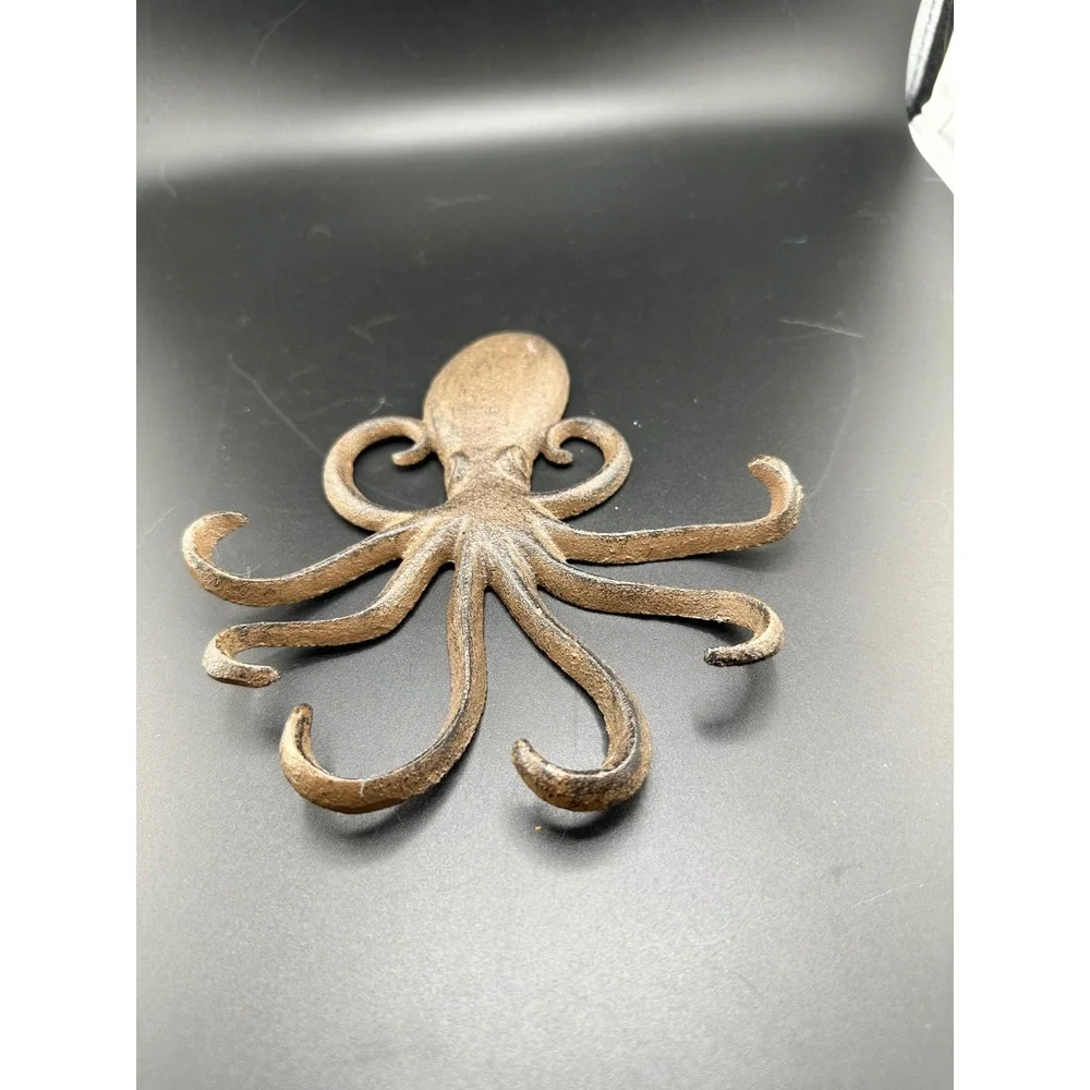 Octopus 8 tentacles Brush Bronze Cast Iron Nautical Wall Decor Greyjoy GOT Heavy